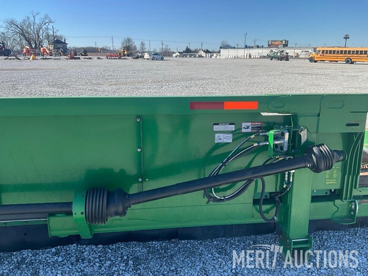 2019-john-deere-712c-image-25