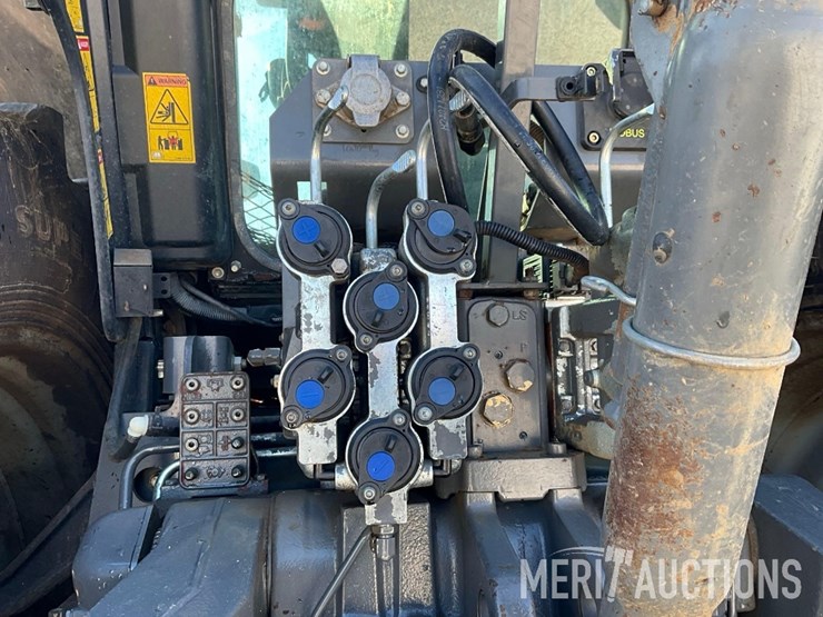 2014-massey-ferguson-8650-image-28