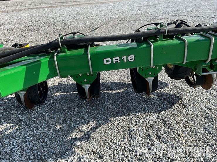 2022-john-deere-dr16-image-53