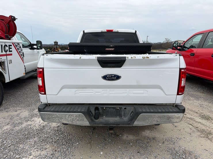 2020-ford-f150-xl-image-5