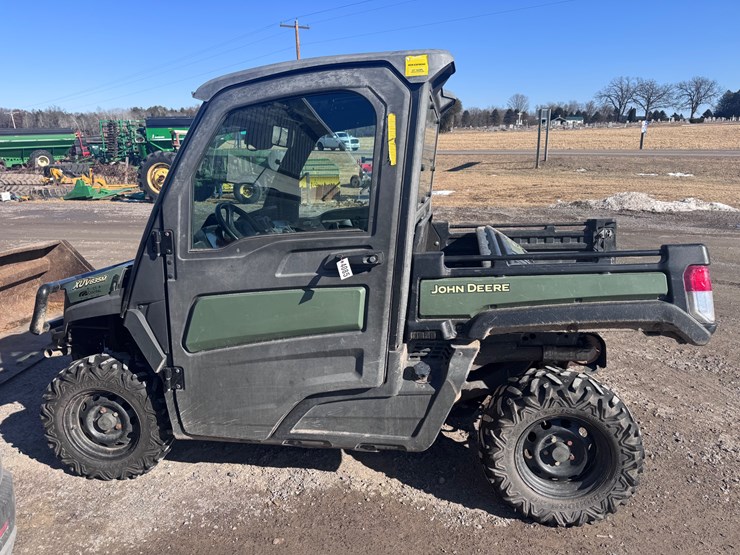 #4085-•-john-deere-xuv835-image-6
