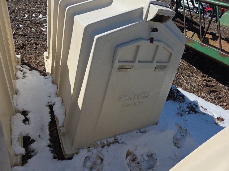 (2)-calf-tel-poly-calf-huts-(south)-image-15