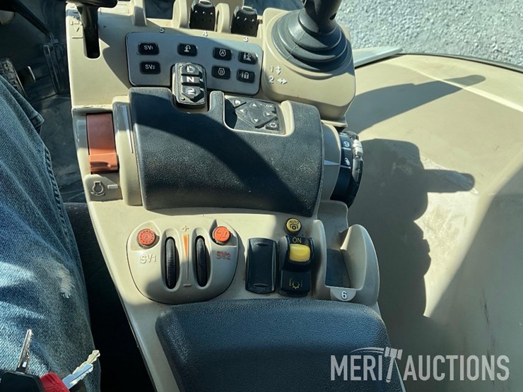 2014-massey-ferguson-8650-image-51