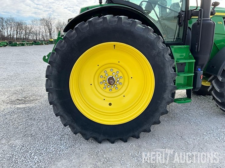 2023-john-deere-6r-175-image-31