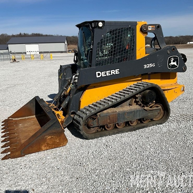 2022 DEERE 325G