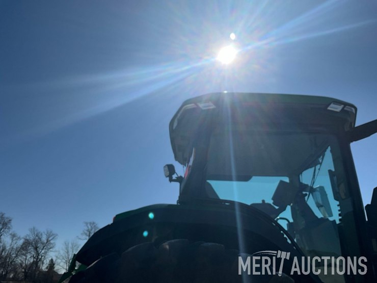 2023-john-deere-8r-340-image-26