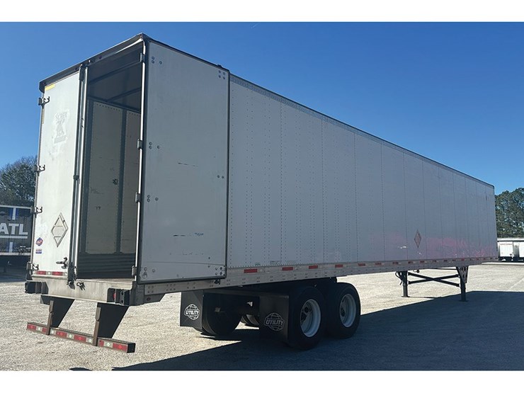 2015-utility-4000d-x-image-2