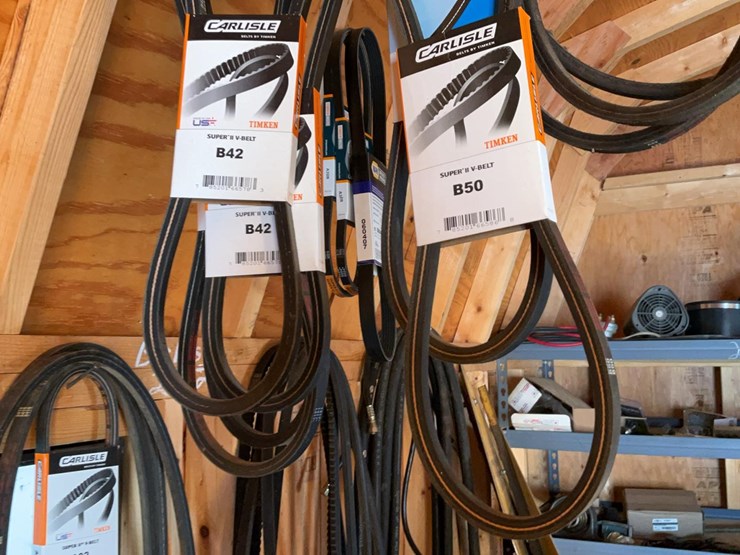 #262-•-v-belts-and-hyd-hoses-image-3