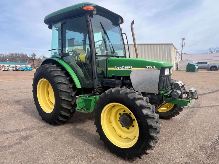 john-deere-5320-image-2
