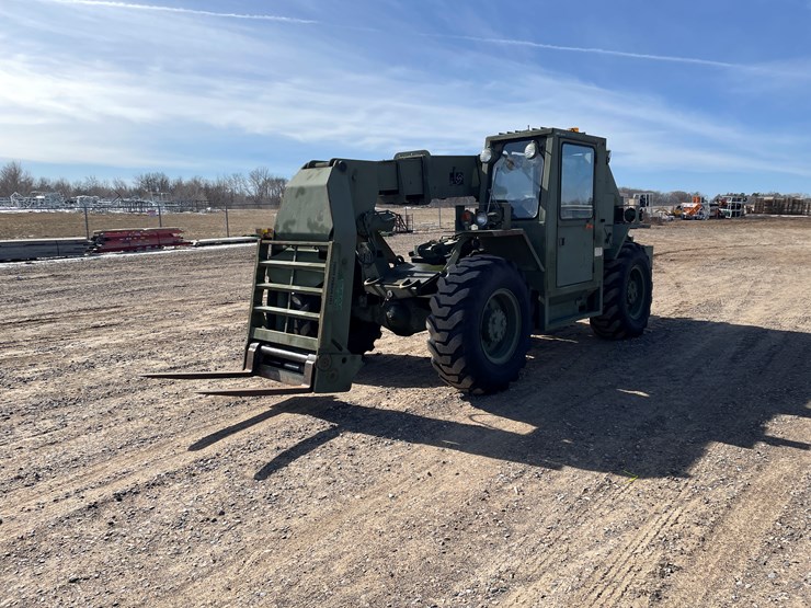 #1019-•-1991-skytrak-telehandler-image-1