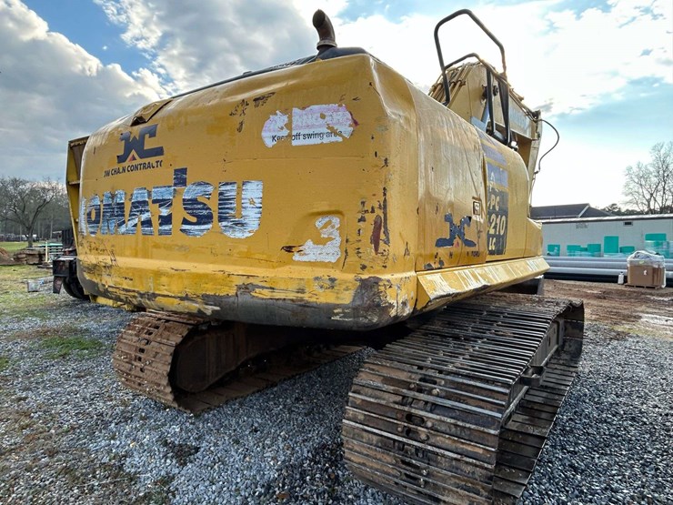 2015-komatsu-pc210-lc-10-image-6