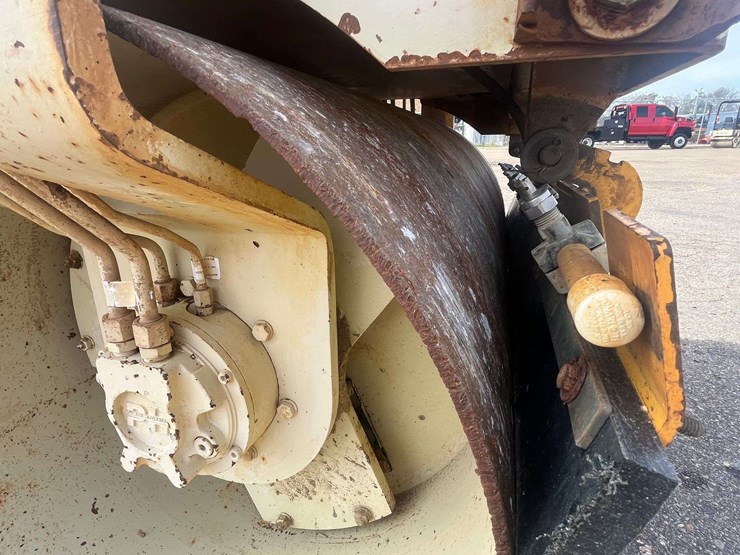 2005-ingersoll-rand-dual-smooth-drum-roller-(2,468-hours)-image-10