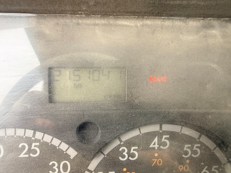 2004-caterpillar-c7-image-73