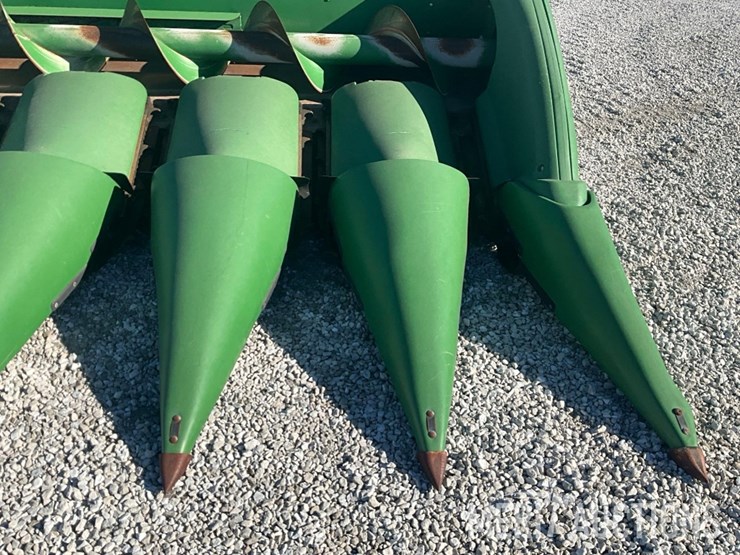 2019-john-deere-712c-image-17