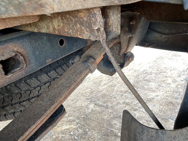 2011-ford-f150-image-24