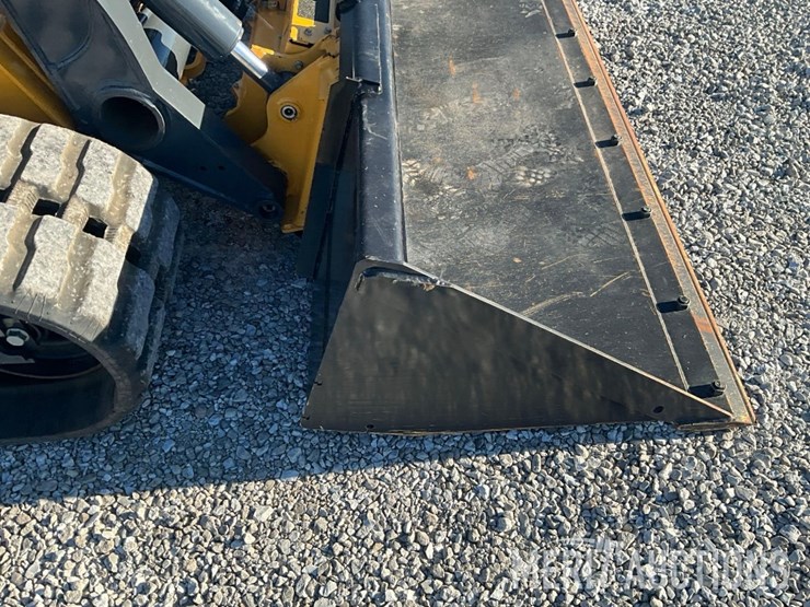 2023-deere-333g-image-28