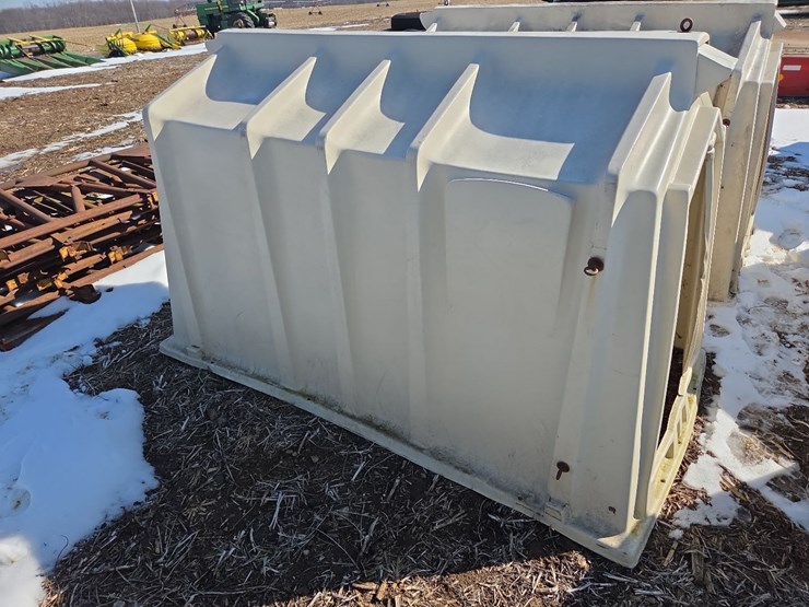 (2)-calf-tel-poly-calf-huts-(north)-image-19