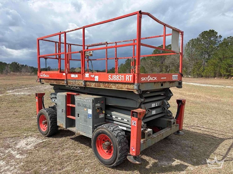 skyjack-sj8831rt-image-3