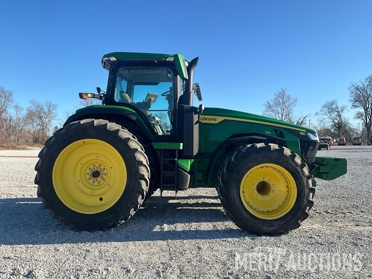 2023-john-deere-8r-310-image-6