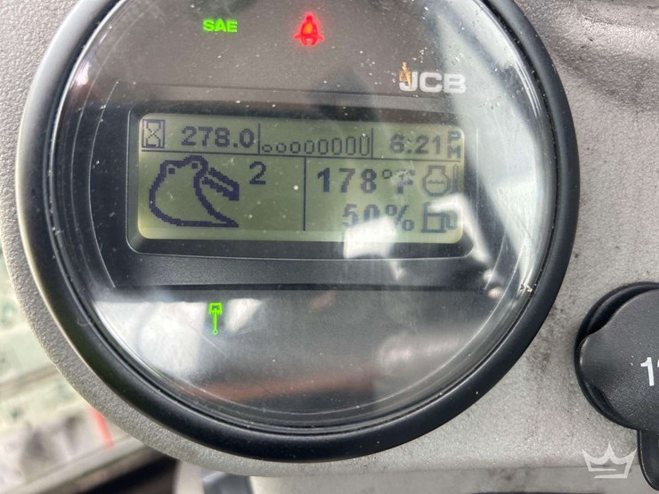 2021-jcb-35z-1-image-6