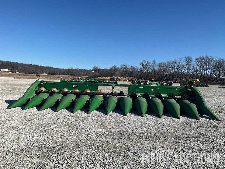 2019-john-deere-712c-image-7