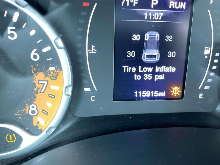 2017-jeep-renegade-image-26