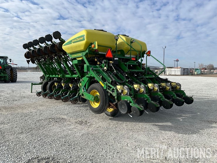 2007-john-deere-1790-image-3