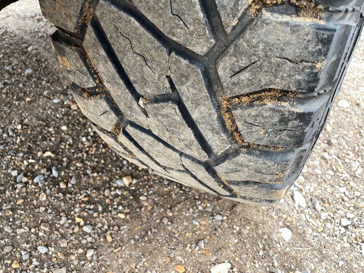 2014-ford-f150-lariat-image-22