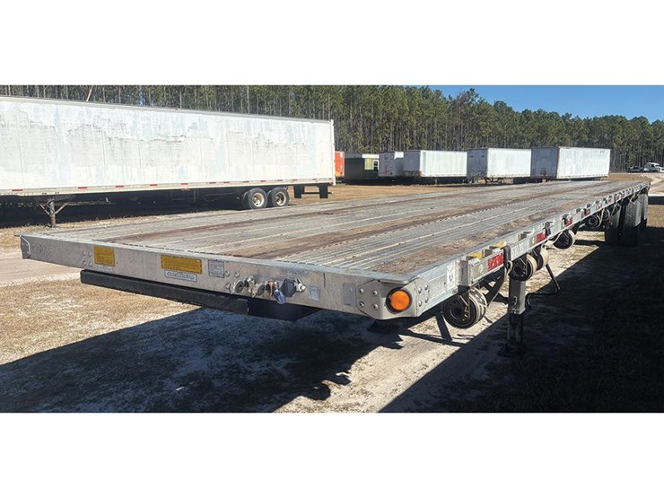 2016-utility-flatbed-image-1