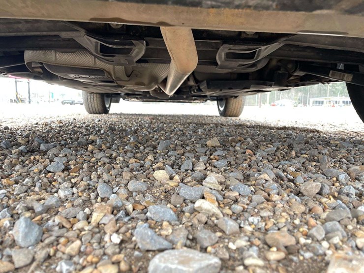 2017-jeep-renegade-image-24