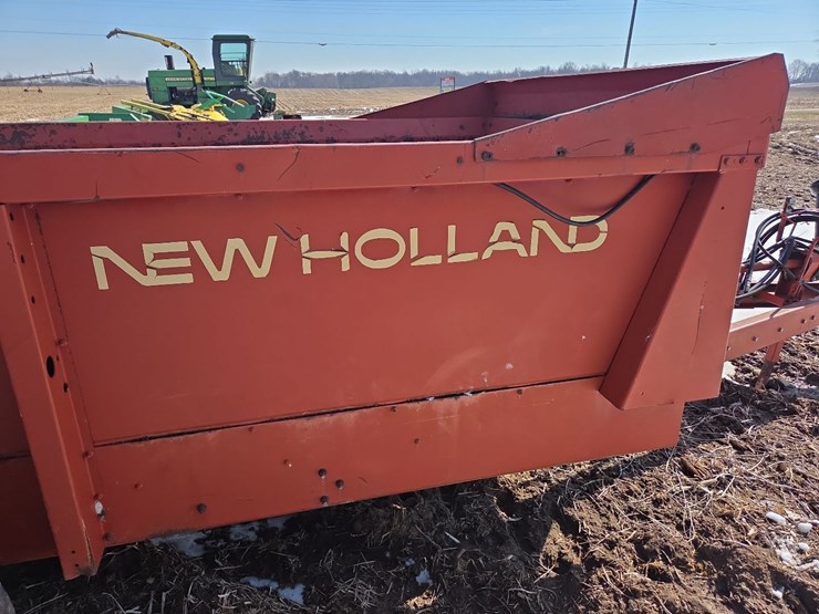 new-holland-195-image-10