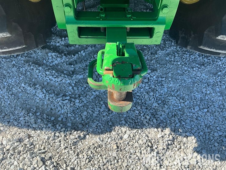 2023-john-deere-8r-340-image-25