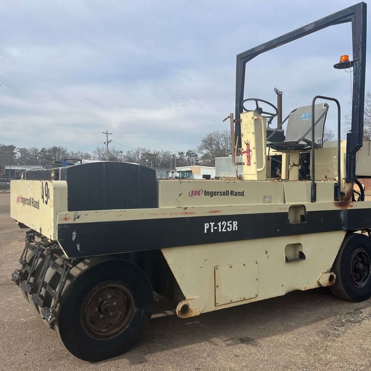 1997 INGERSOLL-RAND PT125R