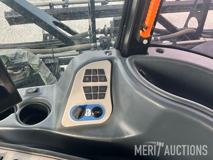 2022-new-holland-sp310f-image-36