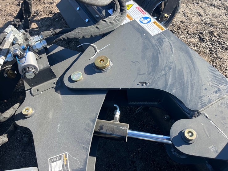 #5002-•-new-land-honor-power-rake-image-9