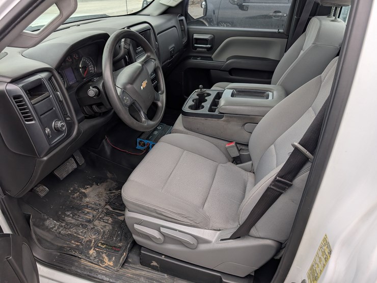 2017-chevrolet-1500-image-7