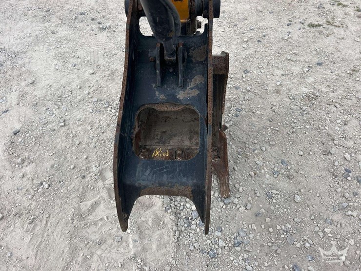 2021-jcb-35z-1-image-22