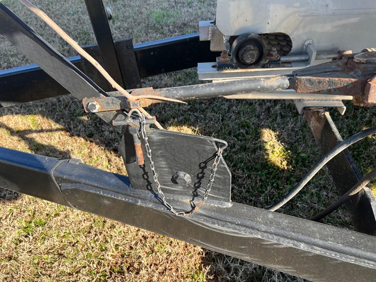 adams-5-ton-fertilizer-spreader-image-26