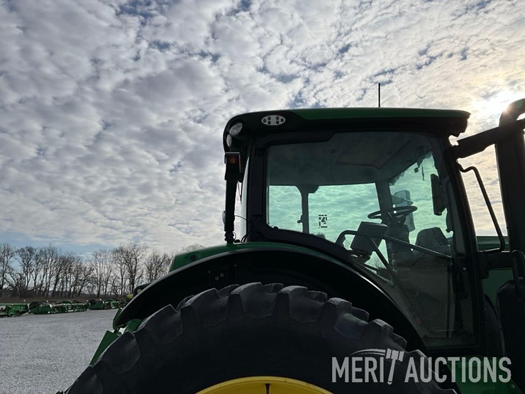 2023-john-deere-6r-175-image-30