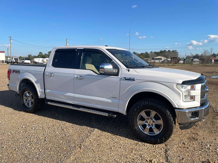 2016-ford-f150-lariat-image-4