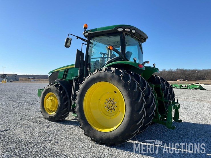 2014-john-deere-7230r-image-3