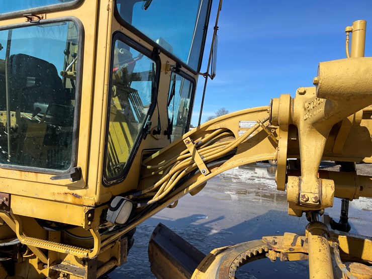 caterpillar-140g-image-29