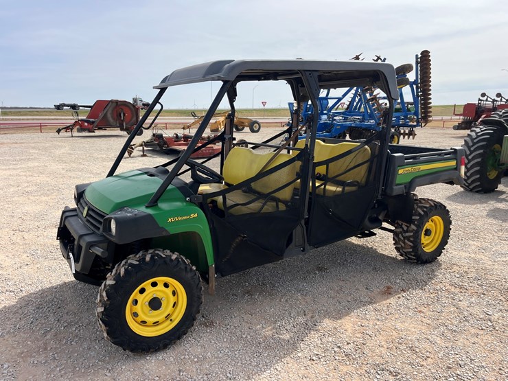 2020-john-deere-2020-image-1