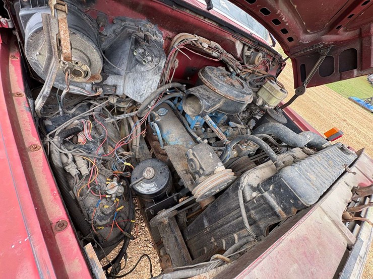 1985-ford-f700-image-24