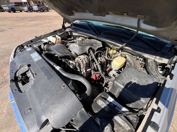 2005-chevrolet-1500-image-21