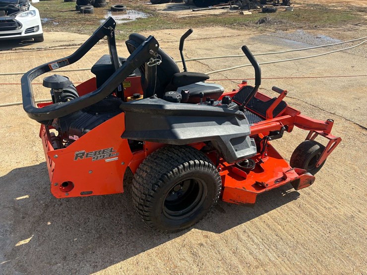 badboy-"rebel"-62"-zero-turn-mower-(968.8-hours)-image-3