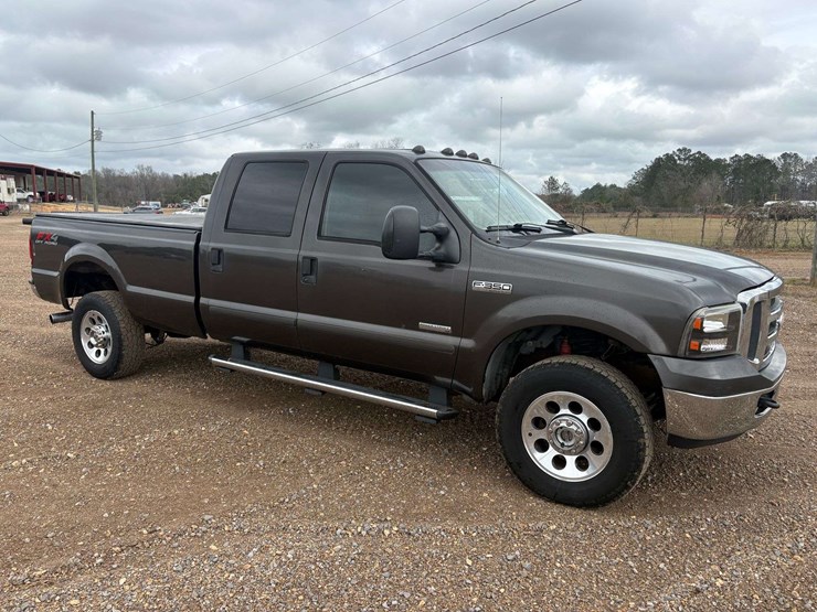 2005-ford-f350-image-4