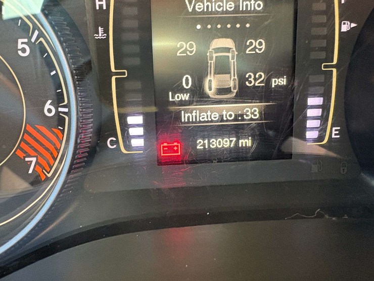 2014-jeep-cherokee-image-27