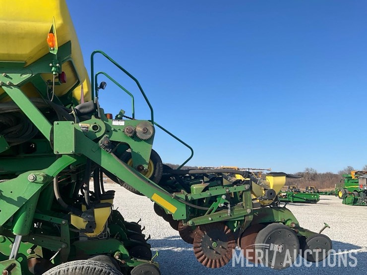 2007-john-deere-1790-image-19