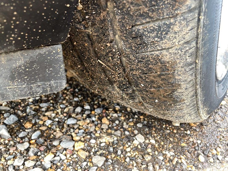 2012-gmc-acadia-denali-image-20